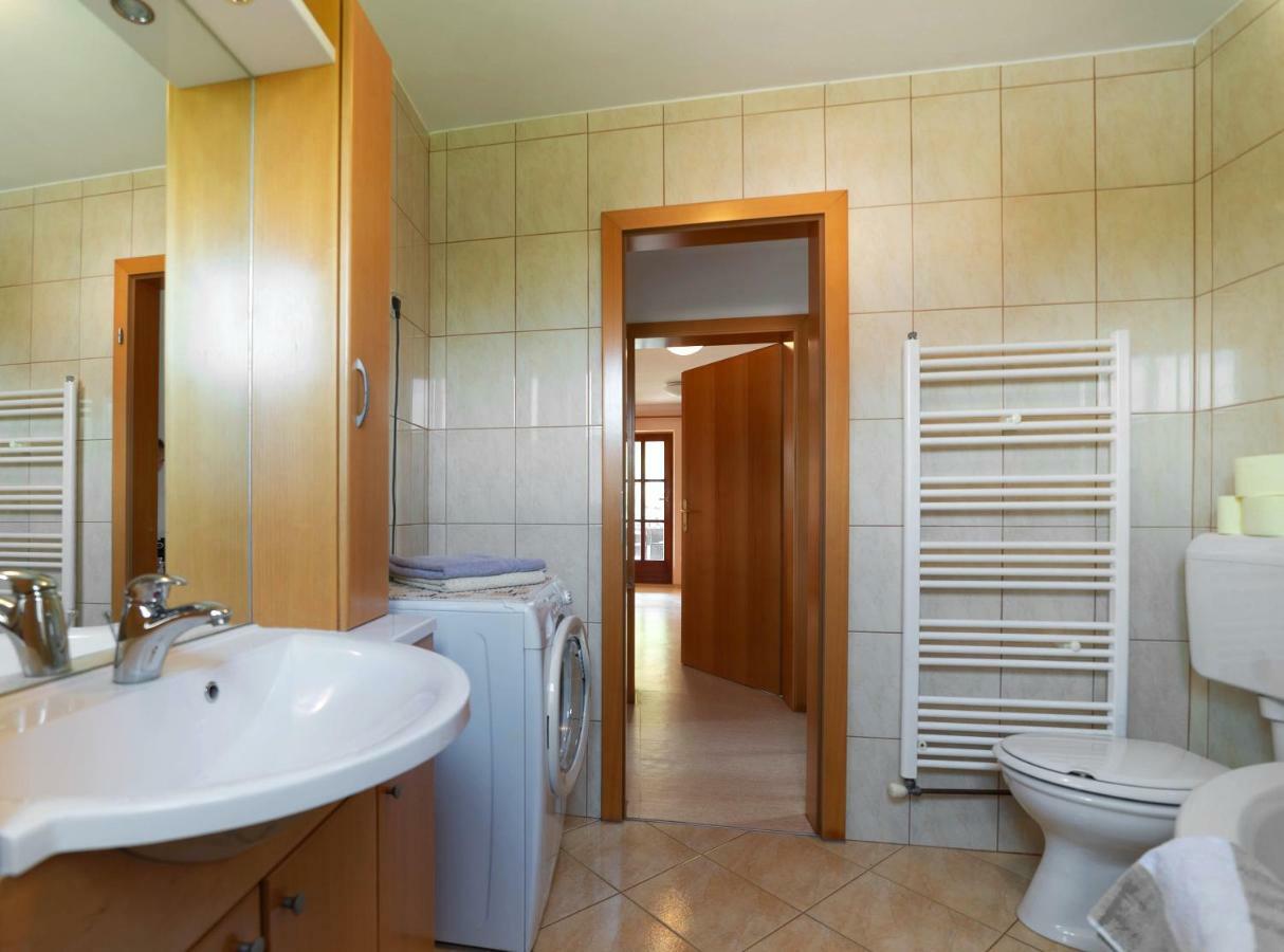Planinca -Hisa Z Razgledom Apartment Smarje pri Jelsah Luaran gambar